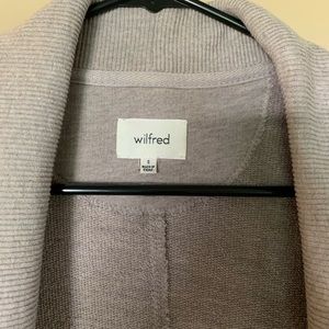 Wilfred cardi (Aritzia)